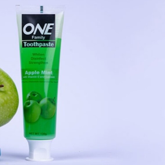 One Family Toothpaste Apple Mint 130g